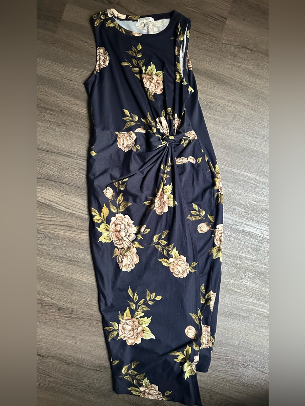 nine britton navy floral twist-side sleeveless wrap dress - size large
